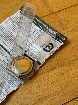 Reloj deportivo transparente