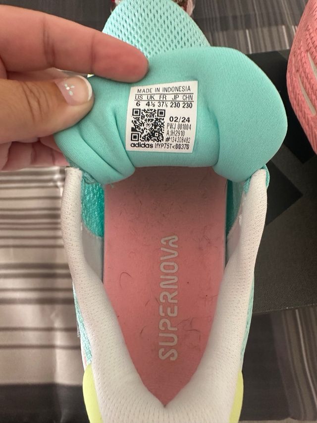 Zapatillas Adidas Supernova AR 37.5