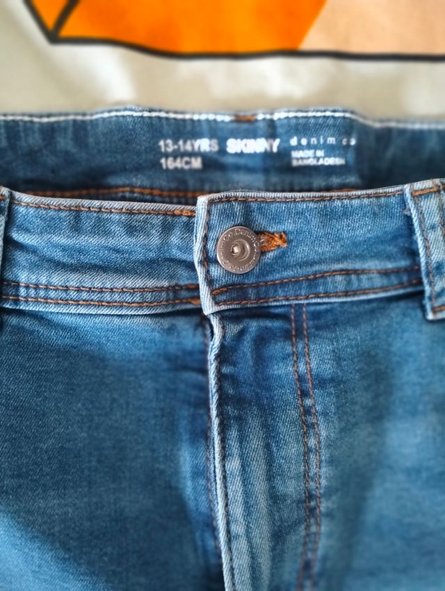 Pantalón corto Jeans niño 13-14 años.