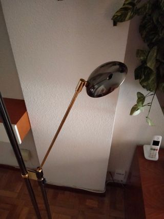 Lámpara pie halógena