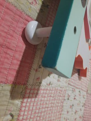 Appendiabiti in legno per bambini con animali