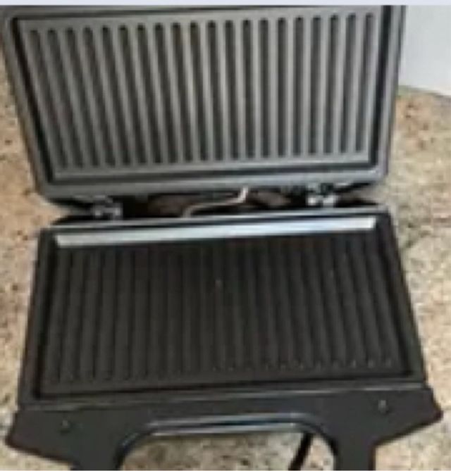 Moulinex Ultracompact Sandwich Tostiera