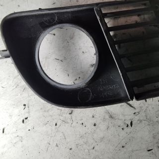 REJILLA DE PARACHOQUES AUDI A4 