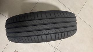 Neumático Michelin 185/65 R15 88H