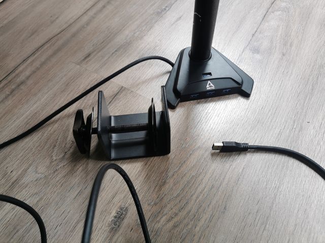 Soporte triple monitor Arctic