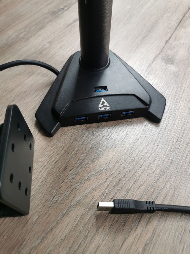 Soporte triple monitor Arctic