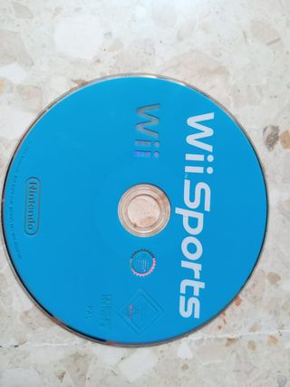 Wii + 2 mandos + cables