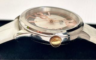 Reloj Lotus Mujer con numero 1835