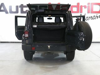 Jeep Wrangler 3.6 V6 Sahara Auto