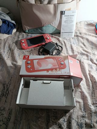 Nintendo Switch Lite Rosa + accesorios + 1 juego