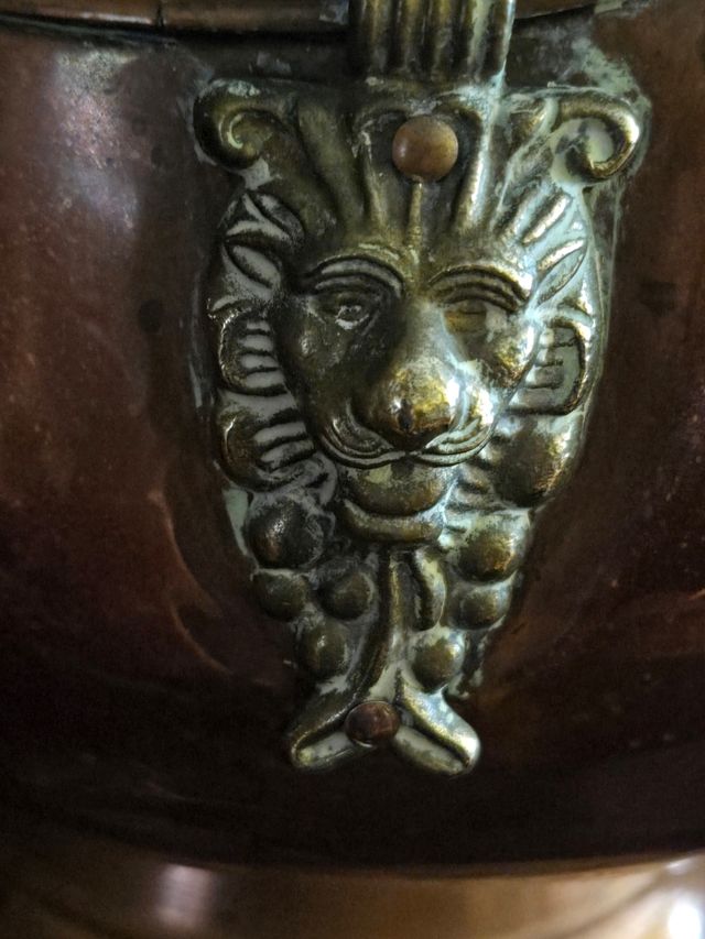 Jarra cobre, porcelana, vintage