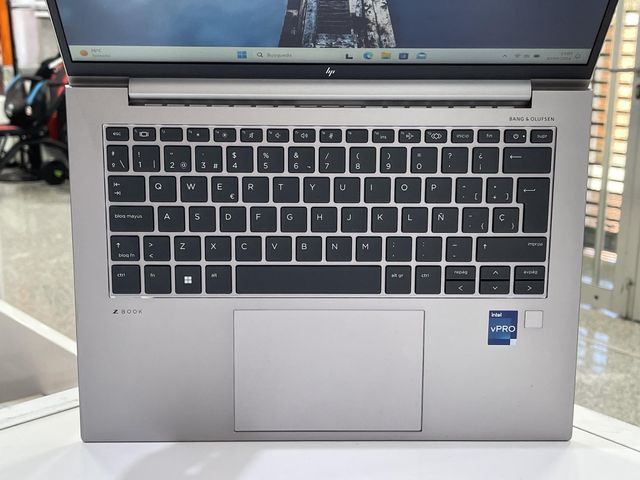 PORTATIL HP ZBOOK FIREFLY 14" G9 (2023) I7-1270P / 16GB RAM / 512GB SSD WINDOWS 11 + CARGADOR