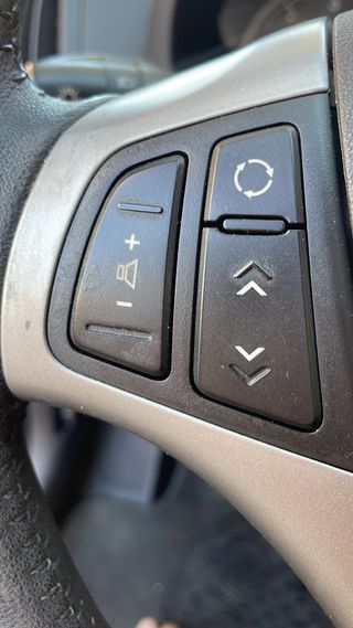 HYUNDAI i30 1.6 CRDi GLS 6v Garantia