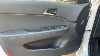 HYUNDAI i30 1.6 CRDi GLS 6v Garantia