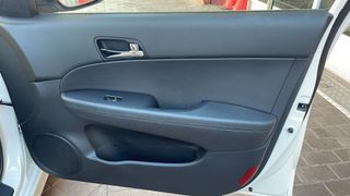 HYUNDAI i30 1.6 CRDi GLS 6v Garantia