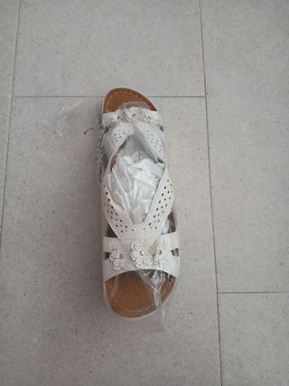 Zapatos blancos