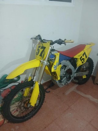 Suzuki RMZ 450 2010 Motocross