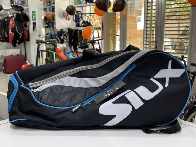 PALETERO DE PADEL SIUX NEGRO Y AZUL