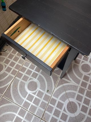 Mesita noche Hemnes Ikea negra