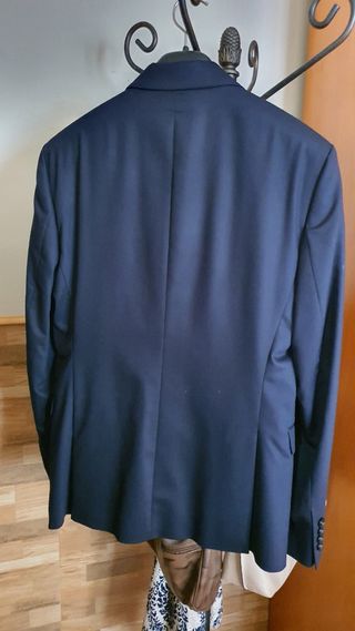 Traje azul hombre 