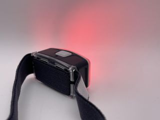 LUZ FRONTAL DECATHLON SIMOND UL 500