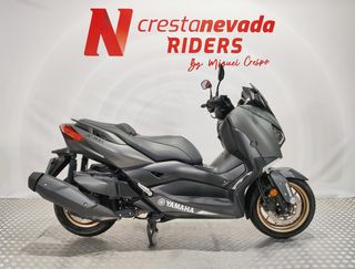 Yamaha XMAX 400 TECH MAX