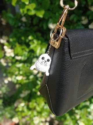 Portachiavi foca amigurumi