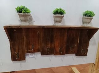 Perchero rústico de madera - 6 ganchos