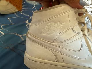 Air Jordan 1 Mid - Blancas - 40.5