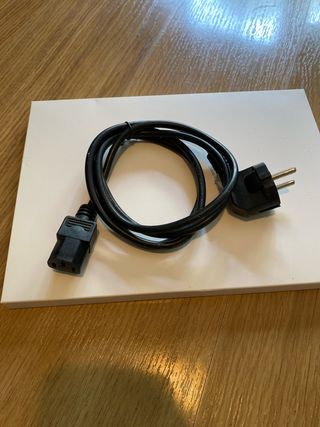 Cable PC - Corriente Schuko