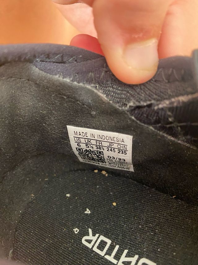 Botas fútbol Adidas Predator - Negras