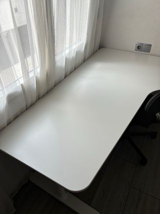 Escritorio esquinero blanco