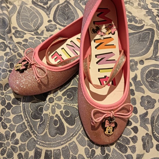 Sandalias Minnie Mouse niña