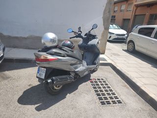Suzuki Burgman 200cc - 2011