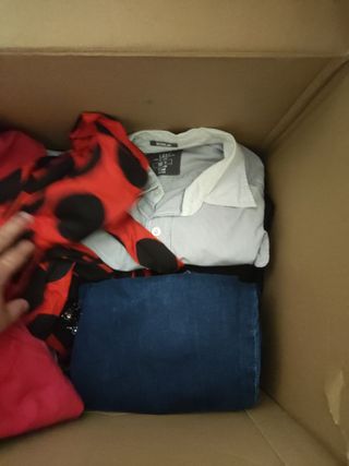LOTE DE ROPA MUJER
PRENDA A MENOS DE 3€ COMO NUEVO