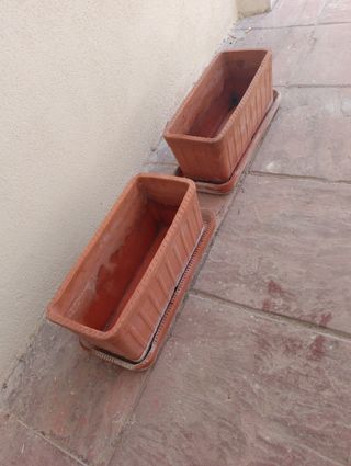 2 jardineras terracota
