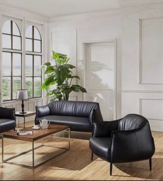 Divano Poltrona Frau in stile Archibald - 2 posti