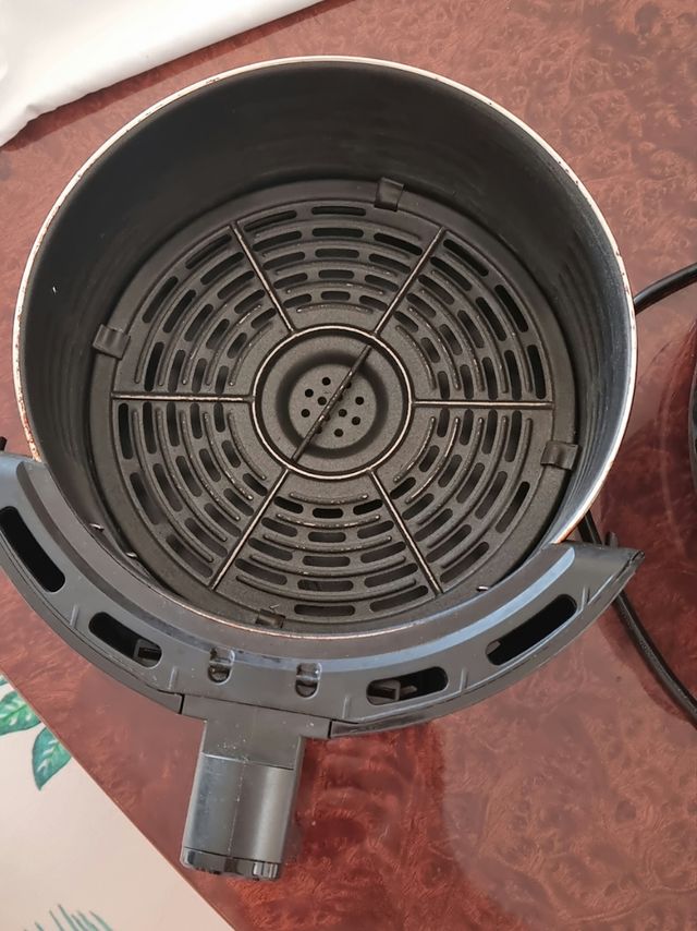 Freidora de aire Tefal 4.2 litros.