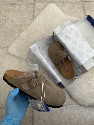 Zuecos Birkenstock 42 Caqui - Nuevos