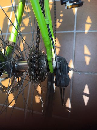 Bicicleta WRC niño, verde, frenos de disco