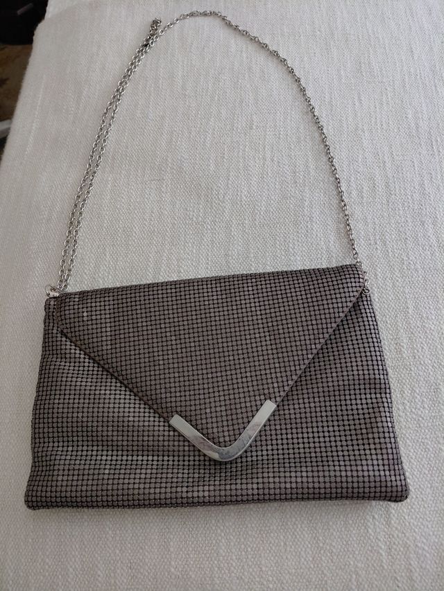 Bolso fiesta metalizado gris plata
