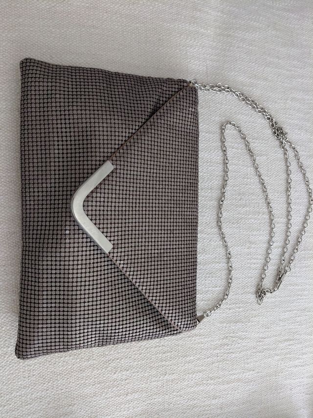 Bolso fiesta metalizado gris plata