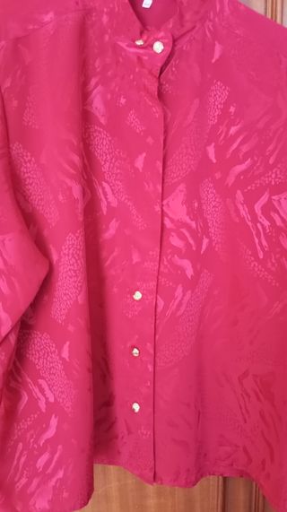 Blusa vintage rojo granate. Nueva.