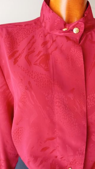 Blusa vintage rojo granate. Nueva.