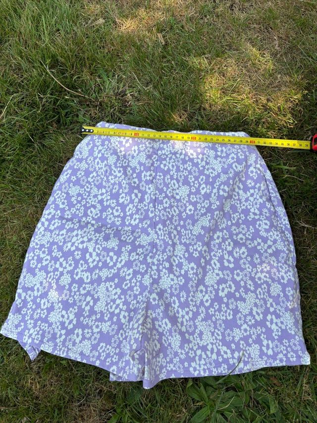 Falda pantalón Primark lila XS