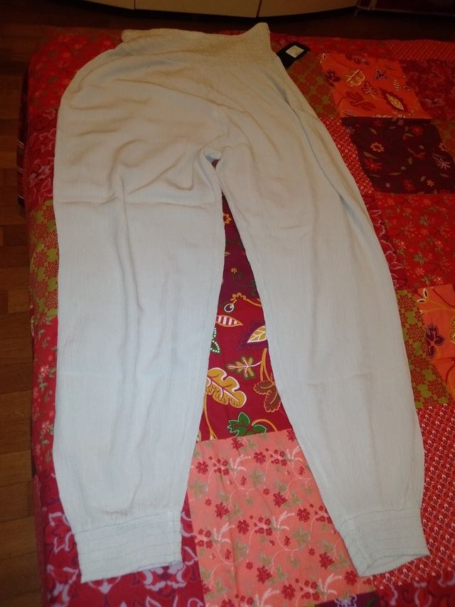 Pantaloni ampi 
donna 