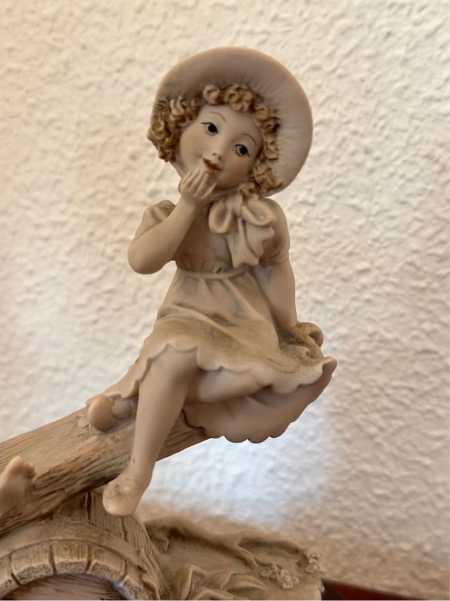 Figura Capodimonte del mejor amigo del balacín