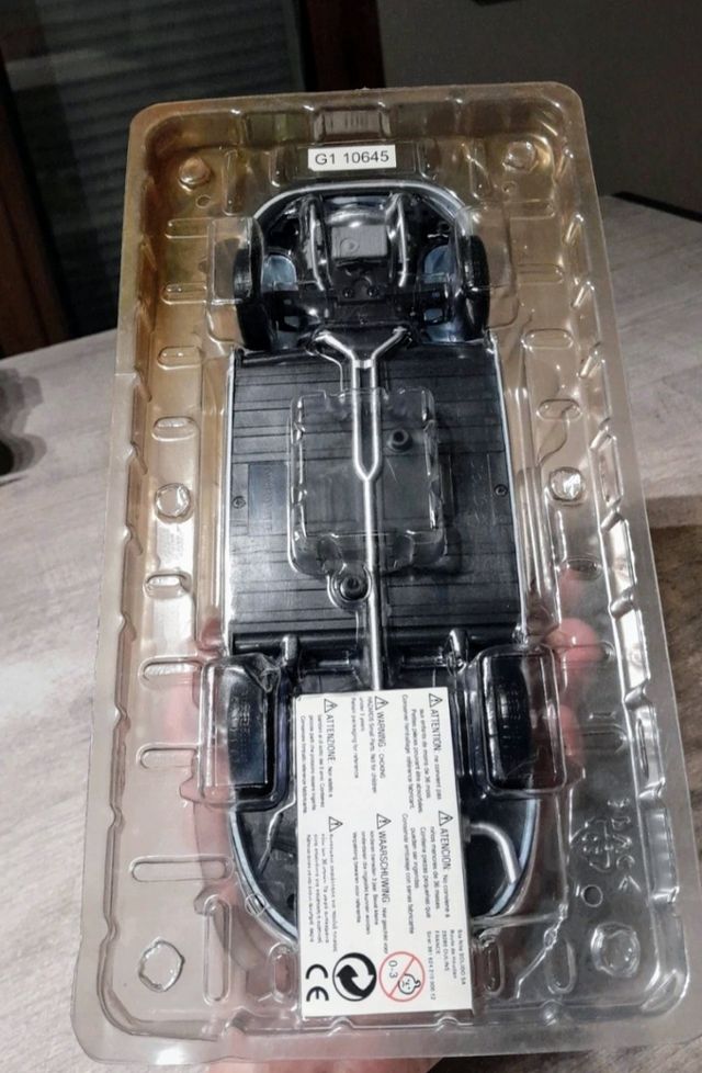 PANHARD PL17 CABRIO. 1961. ESCALA 1/18. NUEVO.