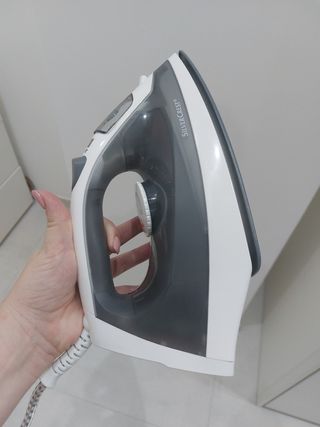 Ferro da Stiro a Vapore