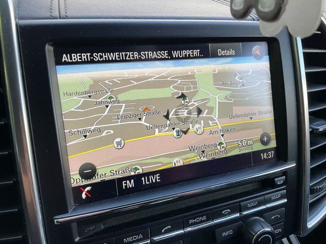 Porsche Cayenne 2014